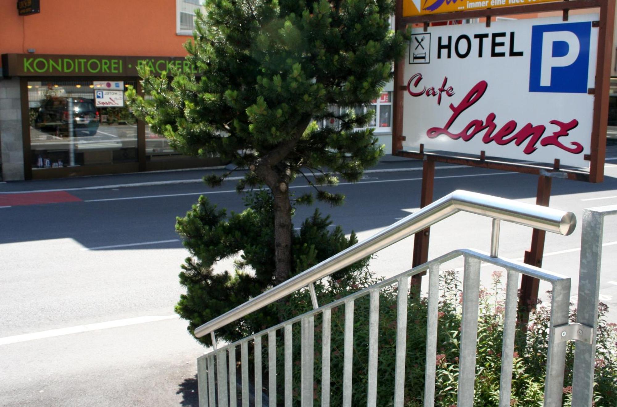 Hotel Cafe Lorenz Hohenems Eksteriør billede