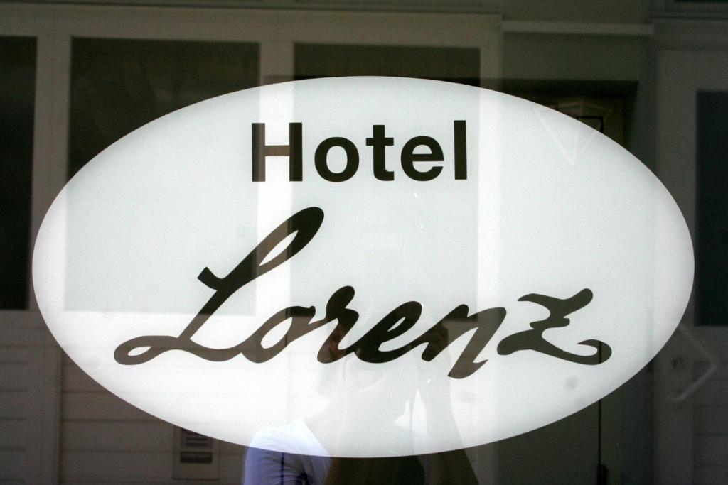 Hotel Cafe Lorenz Hohenems Eksteriør billede